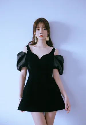 沈梦辰清秀靓丽写真图片_5
