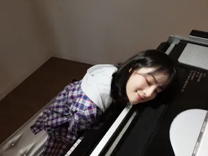 赵圆瑗元气小清新私服图片