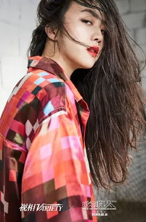 汤唯性感湿发诱惑写真图片_4
