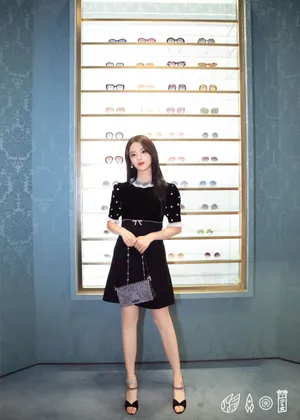 杨超越元气少女感写真图片_13