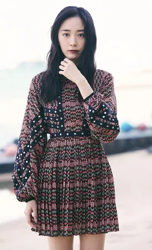 朱颜曼滋性感迷人写真图片