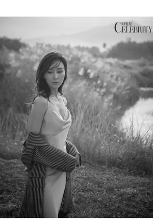 胡静成熟性感时尚写真大片_7