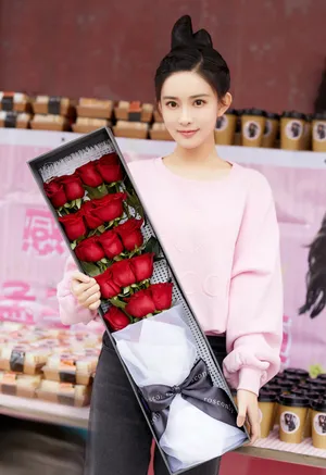 孟子义轻甜粉嫩生日写真图片_8