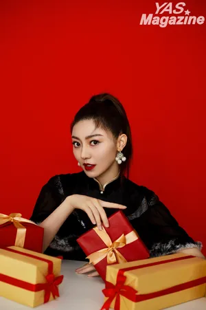 黄梦莹性感气质时尚写真图片_8