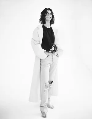 汤唯湿发酷美性感写真图片