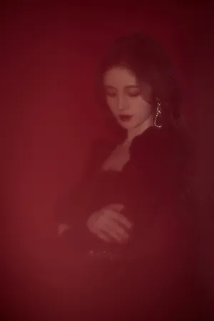 鞠婧祎美艳动人写真图片