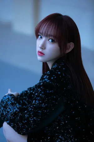 程潇美飒亮片西装写真图片_2