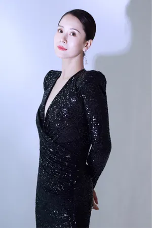 海清摩登魅力性感写真图片_3