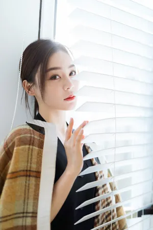 袁姗姗成熟优雅写真图片_4