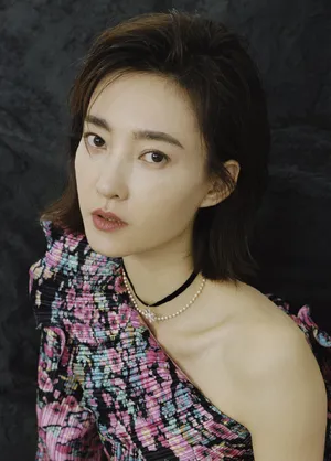 王丽坤性感成熟写真图片_7