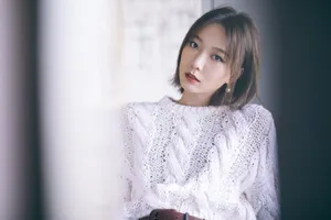 王珞丹甜飒时尚写真图片_7