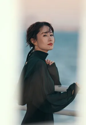 刘敏涛温婉气质写真图片_3