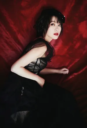 黄璐性感妩媚写真图片_2