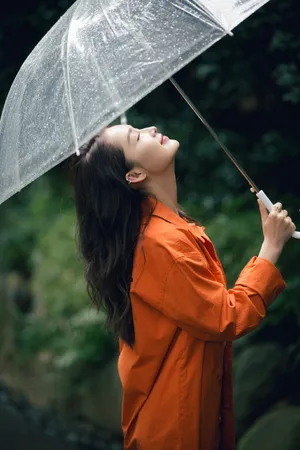 李沁甜酷工装风写真图片_8