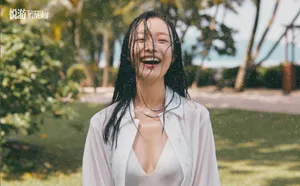 倪妮海边戏水湿身性感写真图片_7