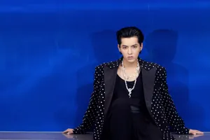 吴亦凡复古慵懒气质写真图片_3