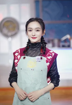 何泓姗《穿越时间的味道》剧照图片_7