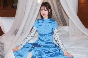 蕙心玥蓝裙灵动俏皮写真图片_5