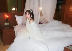 蕙心玥纯白唯美写真图片