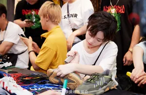李庚希运动风甜美活动照图片_5