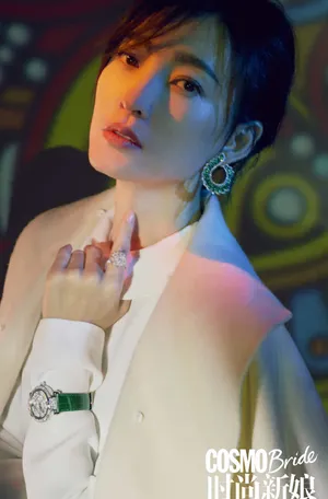 王丽坤妩媚动人写真图片_7
