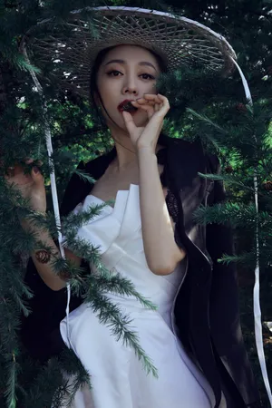 原子飞中国风性感写真图片