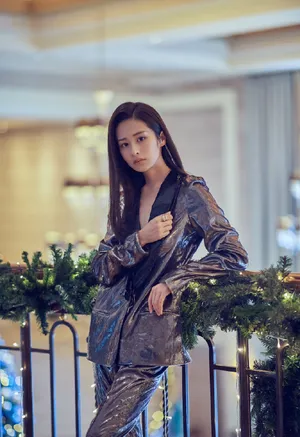 颖儿优雅性感生日写真图片_5