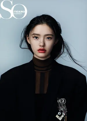 林允接吻唇性感时尚写真图片