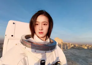 张雪迎清秀俏皮自拍图片_2