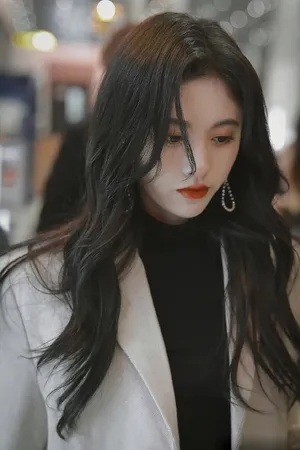 鞠婧祎复古港风私服街拍图片_7