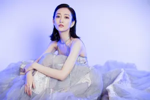 王鸥高腰露背纱裙性感图片写真_3