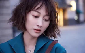 练练水手服乱发甜酷街拍图片_2