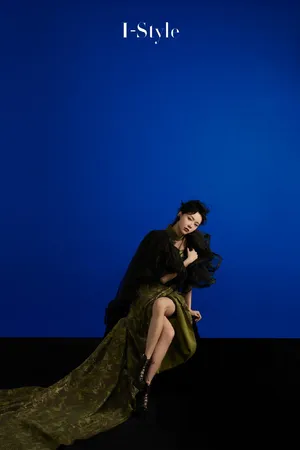 黄一琳成熟性感写真图片_4