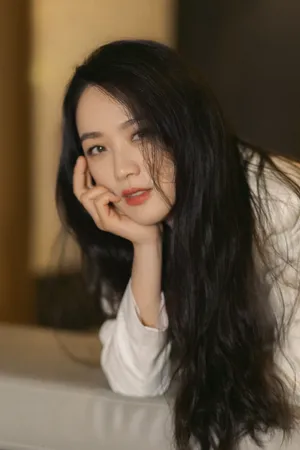 汤唯妩媚动人性感写真图片_1