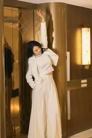 汤唯妩媚动人性感写真图片