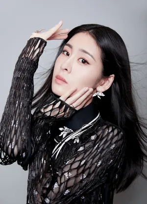 张碧晨曼妙性感写真图片
