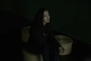 倪妮简约舒适写真图片_2