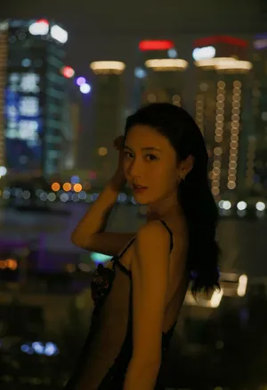 王子璇性感甜酷写真图片_10