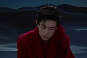 易烊千玺帅气演唱会写真图片