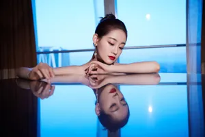 祝绪丹婀娜优雅活动照图片_2