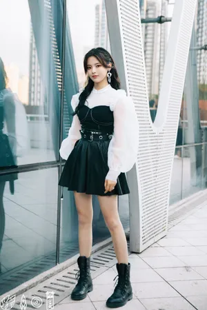 火箭少女101全员合体写真图片_2