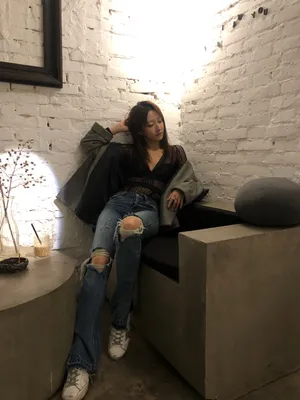 余玥慵懒甜美生活照图片