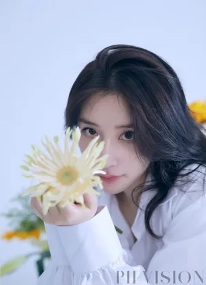 熊乃瑾清秀甜美写真图片_2