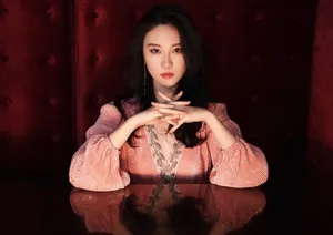 刘丁菡清新甜美写真图片_4
