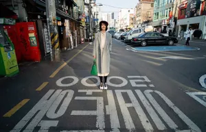 黄璐休闲随性街拍图片_1