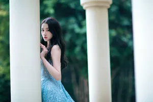 关晓彤蓝色礼服超美写真图片_3