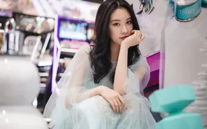 刘丁菡蓝纱礼服优雅写真图片