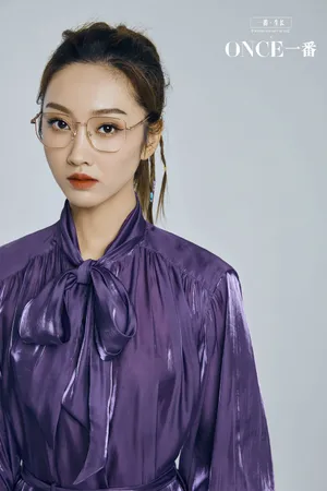 宣璐性感杂志封面写真图片_6