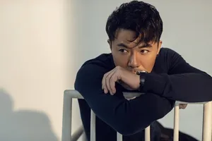 安琥极简时尚大片写真图片_5