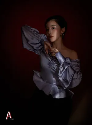王鹤润简约黑白写真图片_8